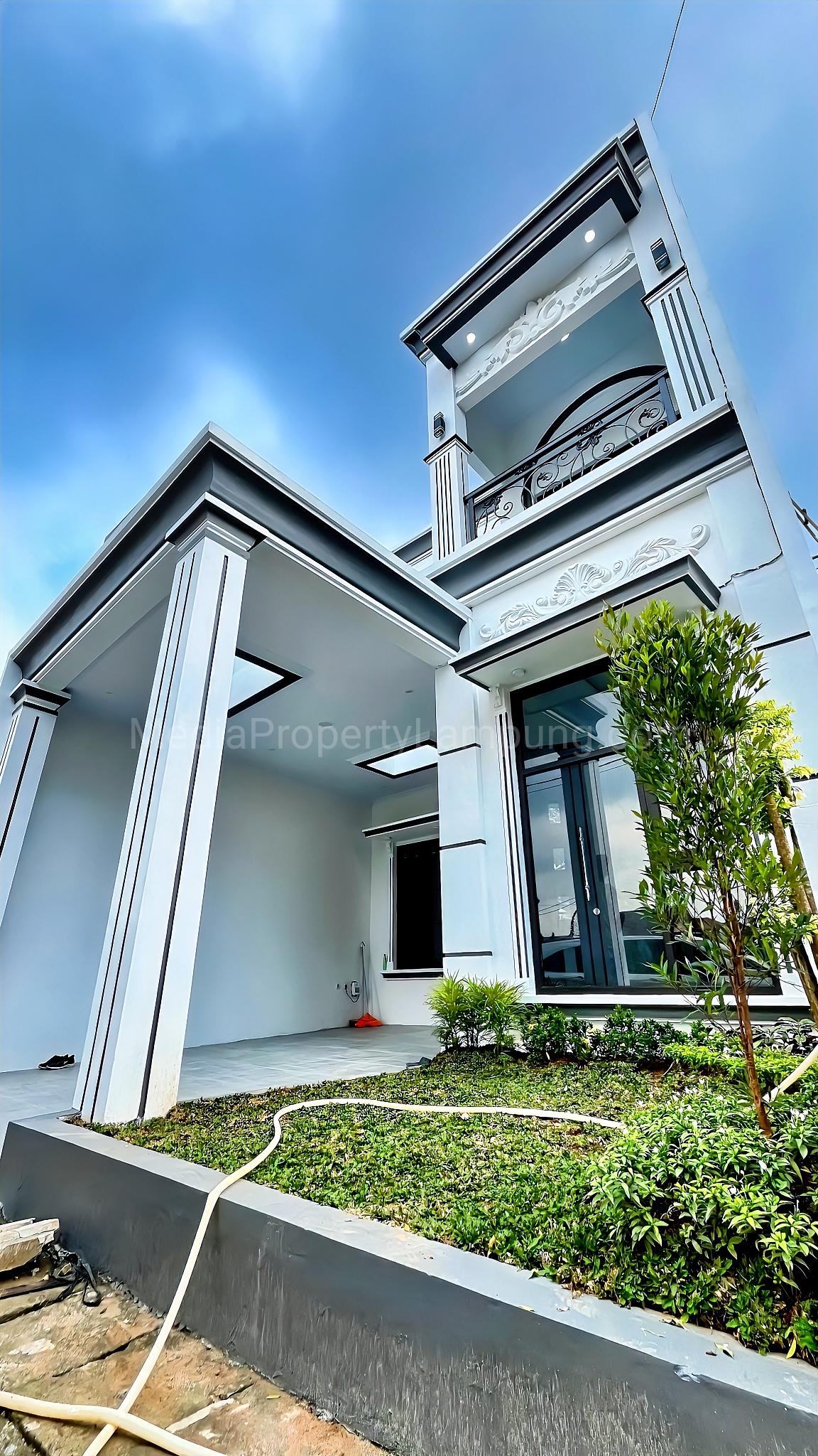 Rumah Mewah Ditengah Kota- Khairan Cluster 2